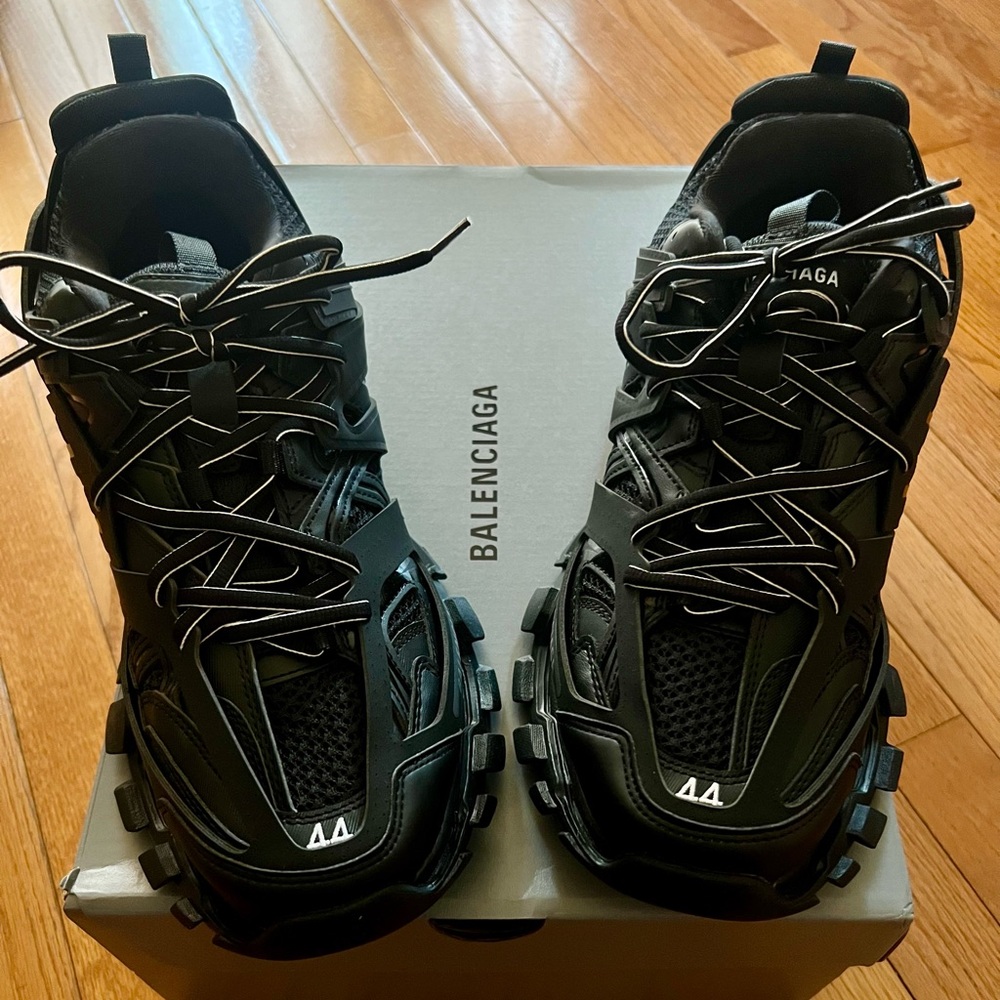 BALENCIAGA TRACK LED